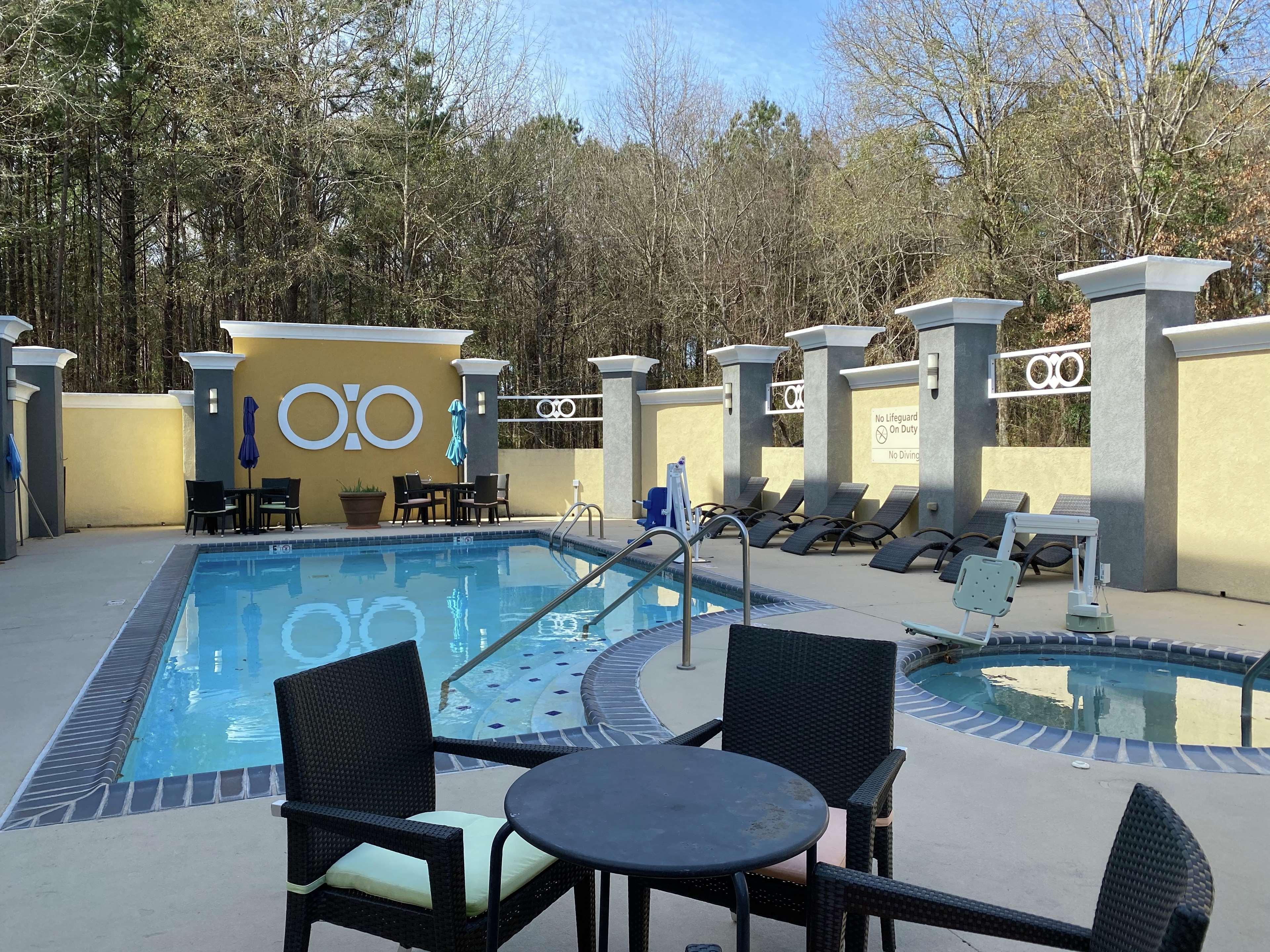 Hotel Hampton Leesville